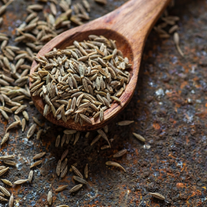 เมล็ดยี่หร่าอินเดียพรีเมียม ฤดูกาลใหม่ ยี่หร่าเม็ดเต็ม อบแห้งตามธรรมชาติ เครื่องเทศหอม รูปทรงยาว อายุการเก็บรักษา 24 เดือน สำหรับขายส่งจำนวนมาก - Product Image 1