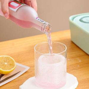 Molde de silicona reutilizable y no tóxico para bandeja de hielo, cilindros para helados, bebidas, jugos, café, ecológico - Product Image 4
