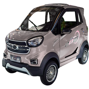 Vente chaude Fabriqué en Chine Mini pick-up électrique solaire 4 roues Batterie au lithium légère Sièges en cuir Caméra arrière pour adultes - Product Image 1