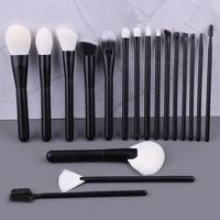 18pcs Set Makeup Premium Bulu Sintetis Foundation Concealer Eyeshadow Blush Gagang Kayu Kemasan Khusus Hitam Putih Mewah