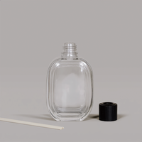 Bouteilles diffuseuses en verre transparent rectangulaires arrondies sans plomb, personnalisables en usine, 300 ml, élégantes, pour aromathérapie, avec finition et logo personnalisés