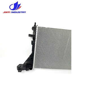 Radiateur adapté pour NISSAN 214108535R 214107695R 214107641R 214106091R 214106091R 2140000Q4K 2140000Q2F 21 41 085 35R - Product Image 5
