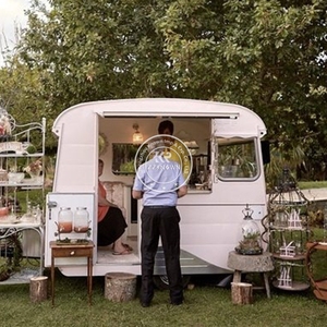 Nouvelle conception 2025, remorque de livraison de nourriture, camion à glace, cuisine mobile à pizza, chauffe-plats, voiture de restauration rapide - Product Image 1