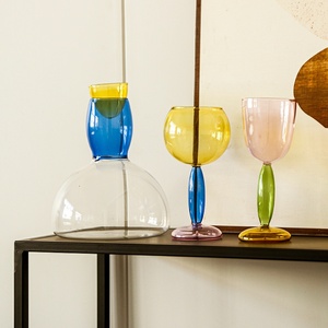 Copa de Vino Tinto de Lujo Minimalista Moderna Hecha a Mano, Decantador Creativo de Vidrio de Borosilicato de Alta Calidad, Copa de Vidrio de Color - Product Image 4