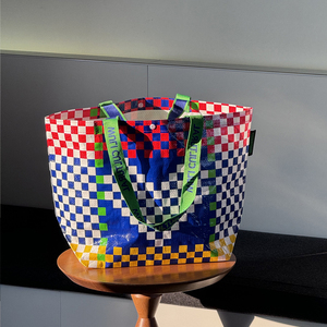 Reusable PP Woven Shopping Bag, Glossy Waterproof Artistic Surface, Ergonomic Soft PP Woven Bag For Luxury Boutique Franchise
