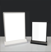 Boîte à lumière double face A4 personnalisée, cadre d'affiche, affichage publicitaire de bureau en aluminium fin avec alimentation par batterie