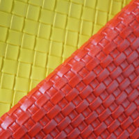 Faux cuir synthétique PU gaufré avec motif tissé parfait pour les meubles rembourrés et les sacs