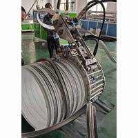 Machine de réhabilitation de tuyaux en PVC à enroulement spiralé sans tranchée, moteur PLC, faible bruit, certifiée CE, pour égouts souterrains