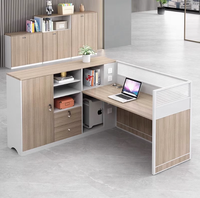Bureau de travail moderne avec tiroirs de rangement, finition bois, pieds en métal, bureau d'écriture pour la maison, le bureau ou l'hôtel