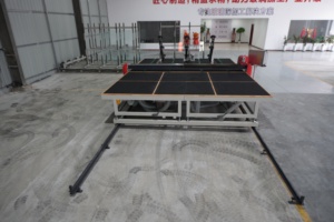 Table de découpe de verre CNC de haute précision avec étagère de stockage haute densité, chargement automatique et découpe à pression réglable - Product Image 3