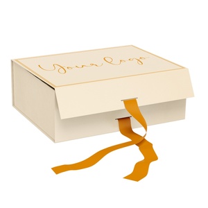 Cajas de Regalo Magnéticas de Cartón Biodegradables Personalizadas, Material Reciclable Rígido para Regalos de Calcetines, Joyería, Velas - Product Image 2