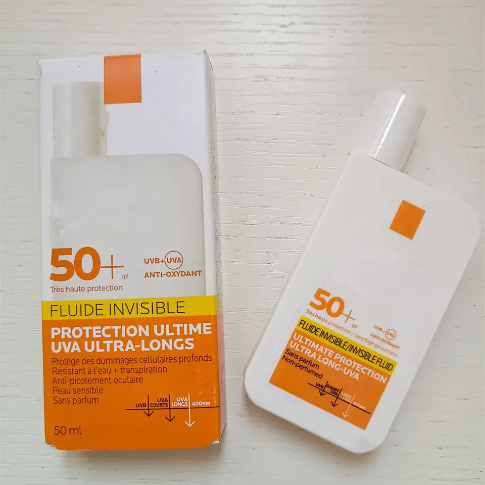 ครีมกันแดด SPF 50+ ครีมกันแดดหน้า ไร้น้ํามัน น้ํามันอัลตร้าไลท์ สเปกตรัมกว้าง สีอเนกประสงค์ ครีมกันแดดร่างกาย