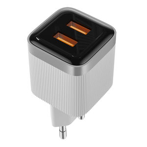 Chargeur intelligent à affichage numérique LED 45W 60W GaN en gros avec PD3.0/QC3.0 pour ordinateur portable, appareil photo, téléphone et tablette - Product Image 4