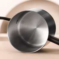 Bouilloire à café en acier inoxydable de qualité alimentaire, avec poignée en bois et bec col de cygne pour un débit d'eau précis