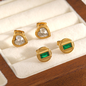 Pendientes geométricos redondos con baño de oro de 18k y engaste de titanio para mujer, elegantes y a la moda. - Product Image 1