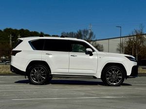Lexus LX600 <span class=keywords><strong>F</strong></span> SUV Usato 2024 - Product Image 3