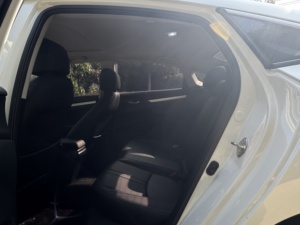 Auto Usado <span class=keywords><strong>Honda</strong></span> <span class=keywords><strong>Civic</strong></span> 1.5T Automático <span class=keywords><strong>2020</strong></span> en Venta, 4 Puertas, 5 Asientos, Volante a la Izquierda, Sedán de <span class=keywords><strong>Segunda</strong></span> <span class=keywords><strong>Mano</strong></span>, Vehículos Económicos - Product Image 6