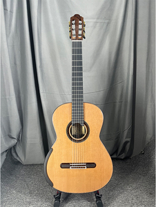 <span class=keywords><strong>Guitare</strong></span> Philharmonique française YuLong Guo à vendre - Product Image 1