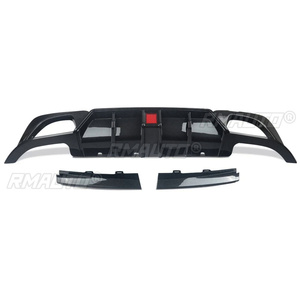 Difusor Trasero Magickit con Luz LED para BMW Serie 3 G20 G28 Sport 330i M340i 2019-2022, Color Carbono y Negro - Product Image 3
