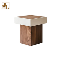 Salon de style italien, table d'appoint carrée en bois couleur noyer, chambre d'hôtel, meubles de table d'angle en bois de luxe