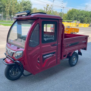 Tricycle électrique de vente directe d'usine véhicule de fret chinois à double usage capacité de charge utile de 400kg pour le <span class=keywords><strong>transport</strong></span> de marchandises de passagers - Product Image 1