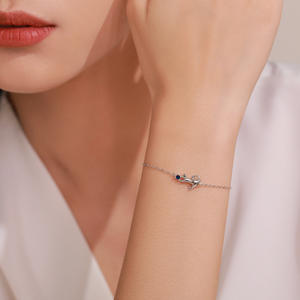 สร้อยข้อมือเงินแท้ S925 ประดับเพทายสีน้ำเงินทรงกลมรูปแมวน่ารัก - ของขวัญสำหรับผู้หญิง รุ่นทองแดงปรับแต่งได้ - Product Image 2