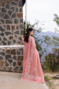Tela de algodón sin coser con bordado y dupatta de gasa bordada - Product Image 6