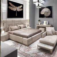 Meubles de chambre à coucher de luxe italiens Furnistyle, lit double en cuir haut de gamme, grande tête de lit haute, lit king size moderne de luxe