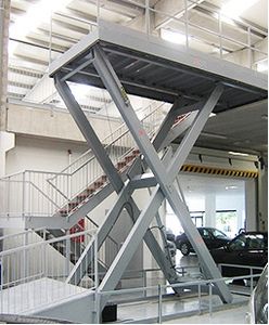 Gunting stasioner tetap listrik kecil baja hidrolik vertikal meja angkat Lift mobil 4-6m/menit kecepatan angkat tegangan aman 24V - Product Image 5