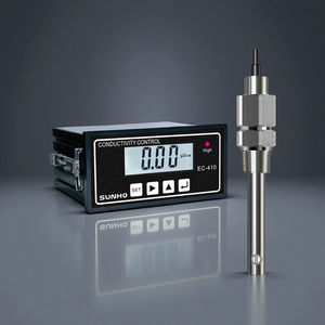 Contrôleur de conductivité en ligne avec capteur en acier inoxydable SS316 et sortie d'alarme pour eau de refroidissement de chaudière RO haute température - Product Image 1