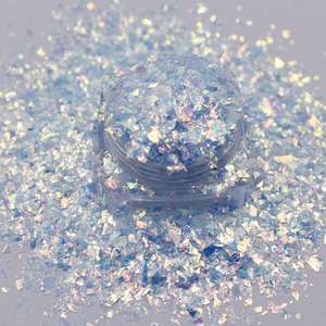 Brillo de Uñas en Trozos Pequeños de Poliéster Arcoíris, Brillo Iridiscente Blanco Ópalo, Brillo Irregular Grueso - Product Image 1