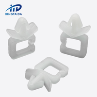 Flèche de verrouillage en nylon plastique de haute qualité poussée dans le collier de câble de selle de câble carré