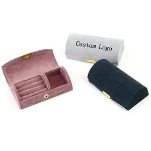Elegant <b>Beige</b> Velvet Jewelry Box with Zipper Gift Packaging for Pendant Earrings Ring - Product Image 1