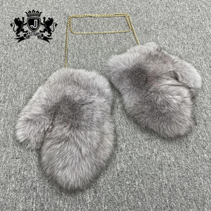 Gants d'hiver de luxe avec chaîne en métal Gants doux pour temps froid Gants thermiques doublés de fourrure de renard véritable pour femmes - Product Image 6