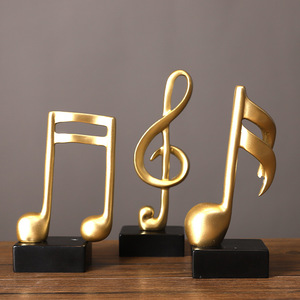 Ornements de base en résine créatifs en forme de note de musique dorée, cadeau d'anniversaire, décoration de bureau de luxe léger, artisanat pour la maison - Product Image 1
