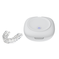 Boîte de rangement orthodontique portable pour appareil dentaire avec fonction de stérilisation UV, blanche