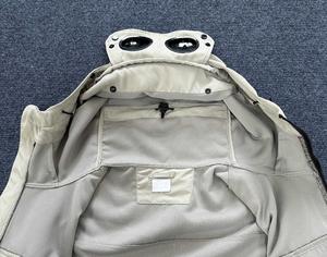 2025 Hochwertige Herren Winter Soft shell Ski brille Jacke Kapuze Reiß verschluss Winter Wind jacke zum Wandern Modischer Outdoor <span class=keywords><strong>New</strong></span> <span class=keywords><strong>Style</strong></span> - Product Image 6