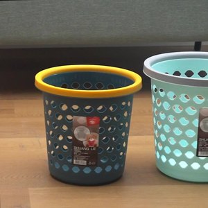 Waste Basket Plastic Plastic Wholesale Home Bedroom Hollow Trash Can Creative Waste Paper Basket Plastic Garbage Cans