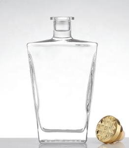 Bouteilles carrées en verre transparent pour vin et whisky de 500 ml/700 ml/750 ml avec bouchon en liège et surface givrée personnalisée - Product Image 2