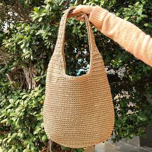 Nouveau style : Sac à bandoulière en raphia tressé pour femme, idéal pour la plage et les centres de villégiature, avec fermeture éclair, grande capacité pour le shopping et les déplacements quotidiens - Product Image 3