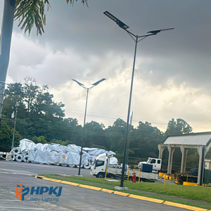 Lampadaire solaire LED Hepu All One IP65 en aluminium pour usage routier, certifié CCC RoHS, garantie 5 ans - Product Image 5