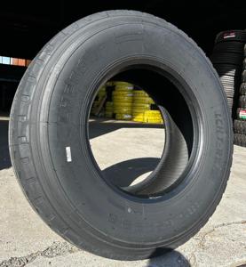 Neumáticos al por mayor con patrón de dirección 385/65R22.5, neumáticos TBR para todo clima, neumáticos radiales para camiones y autobuses - Product Image 5