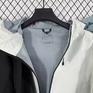 Veste de randonnée d'été imprimée pour homme et femme, 3 couches, imperméable, coupe-vent, respirante, légère, pour l'escalade, vente en gros - Product Image 5