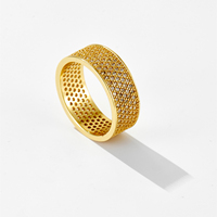 VEWANT Luxuriöser Weißkupfer-Ring mit 18K Gold und Rhodium-Beschichtung, Funkelnd mit CZ-Besatz, Breiter Bandring, Premium-Modeschmuck