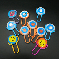 Vente en gros Capsule Jouet OEM personnalisé Slingshot Flying Disc Shooter Jouet pour enfants