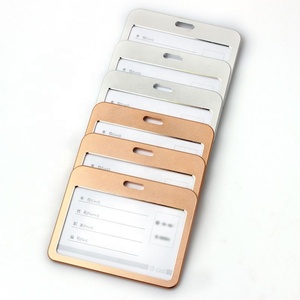 Porte-cartes d'identité en alliage d'aluminium durable et tendance en gros avec logo personnalisé - Product Image 4