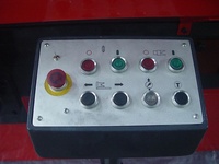 Machine à rectifier les vilebrequins de moteur automobile MQ8260A et MQ8260C