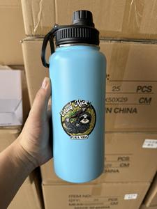 Botella de Agua con Aislamiento al Vacío de Acero Inoxidable de Triple Capa con Logotipo Personalizado, Tapa, Pajita y Cuerda, Aislamiento Térmico de 12-24 Horas - Product Image 4