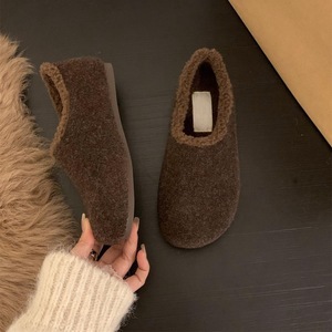 Xinzirain personnalisé femmes chaud fourrure sans lacet mocassins mule chaussures plates - Product Image 1