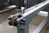 Équipement de découpe laser automatique CNC pour tuyaux BKT 6KW 360 6KW, découpeuse laser à fibre pour la découpe de tubes en acier rond